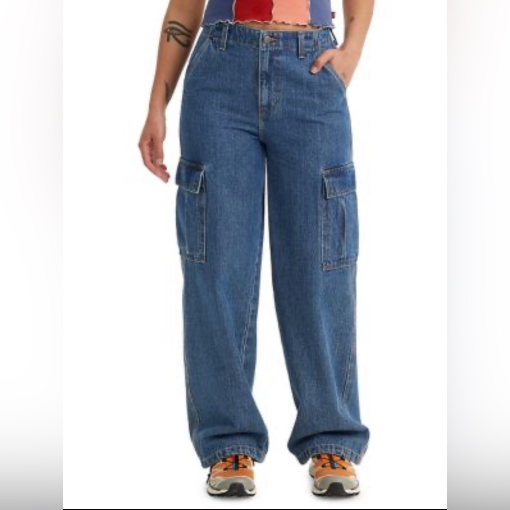 Levis Levi's Women's '94 Baggy Mid Rise Vintage Fit Straight Leg Cargo Jeans, 30